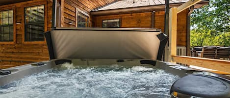 Baignoire à remous extérieure