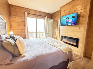 3 chambres, fer et planche à repasser, Wi-Fi, draps fournis