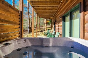 Terrace/patio - Dog Welcome Cabin, Sleeps 10・Hot Tub・Pool Table (Sevierville)