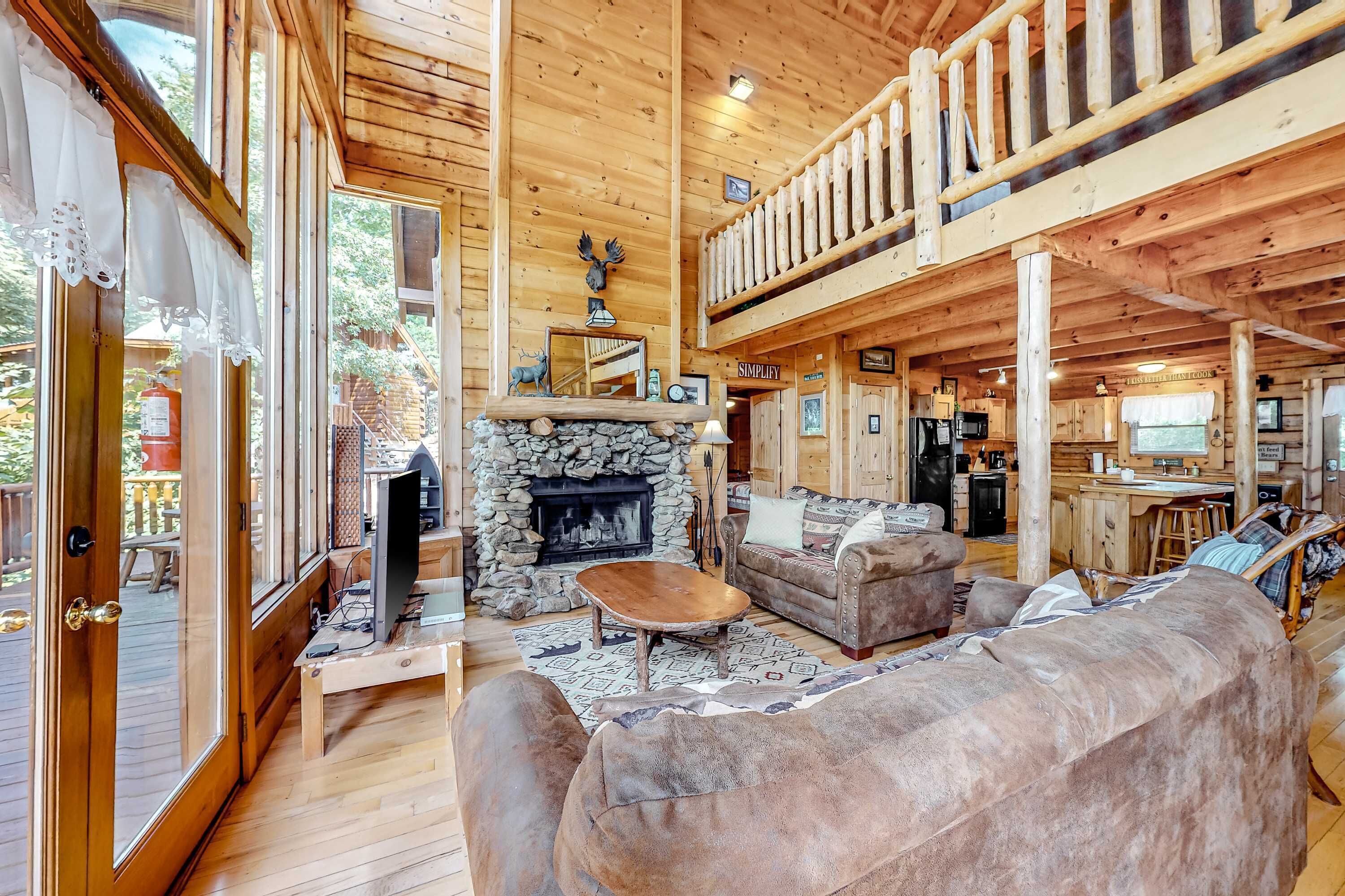 TV, fireplace, DVD player, offices