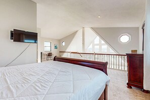 3 chambres, fer et planche à repasser, Wi-Fi, draps fournis
