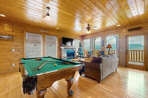 TV, fireplace, DVD player, table football - Off The Grid Mtn Cabin, Sleeps 10, Game Table, Views (Pigeon Forge)