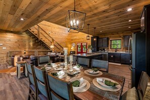 Dining - Spacious Scenic Cabin, Sleep 12, Games, Hot Tub, View (Sevierville)