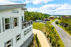 Exterior - Blue Herring Lake Lodge (Sevierville)