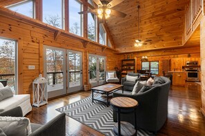 TV, offices - Relaxing Waterfront Stay, Sleeps 16・Deck・Hot Tub (LaFollette)