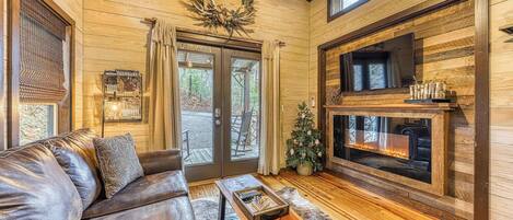 TV, lareira, DVD player, escritórios