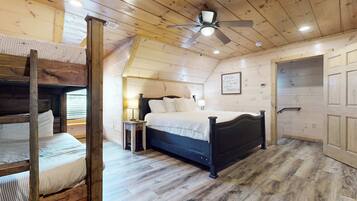 2 slaapkamers, een strijkplank/strijkijzer, wifi, beddengoed