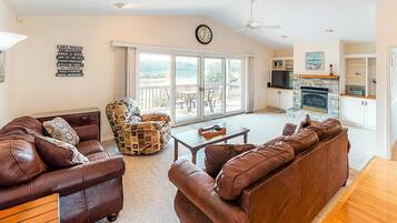 Télévision, espaces bureaux