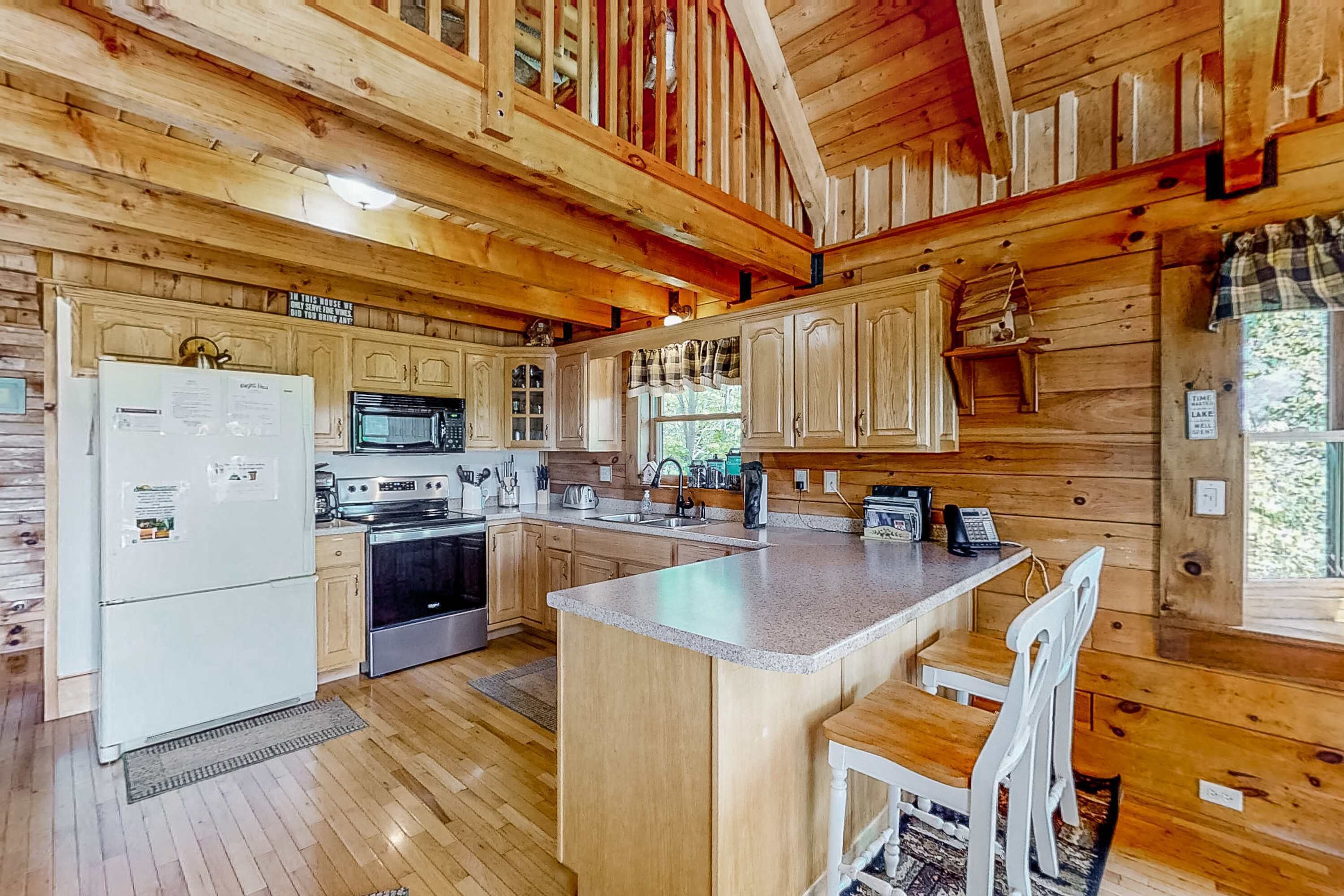 Frigorífic, microones, forn i placa de cuina 