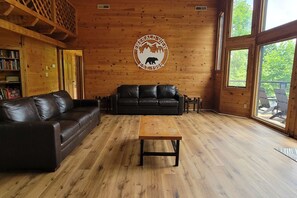 TV, fireplace, table football, offices - Spacious Cabin, Sleep 10, Hot Tub, Shared Pool, Games (Gatlinburg)