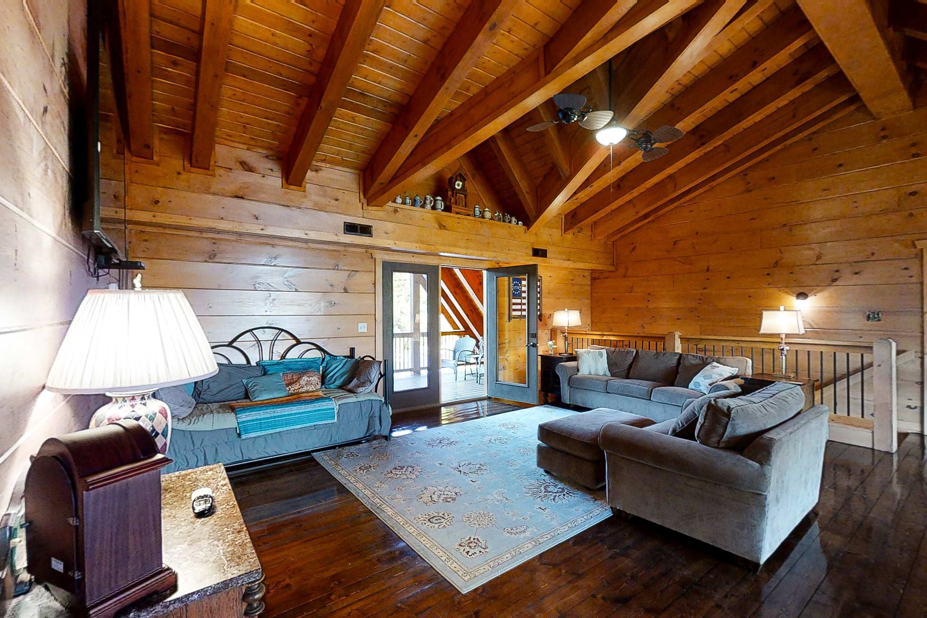 TV, fireplace, DVD player, offices