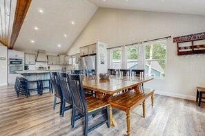 تناول الطعام