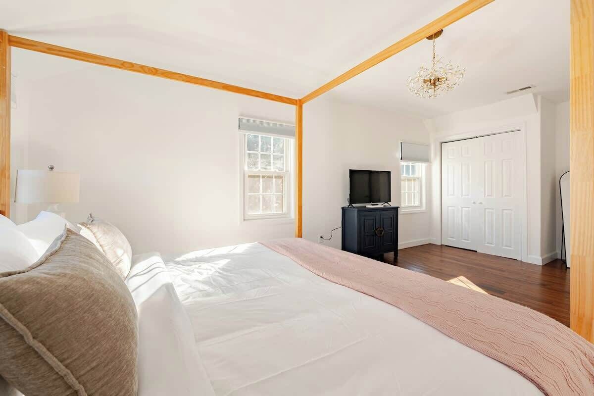 5 chambres, fer et planche à repasser, lit parapluie, Wi-Fi gratuit