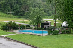 Pool - Lovely Studio N Riverfront Community, Sleeps 2 (Townsend)