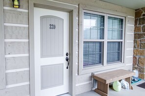 Exterior detail - Lovely Studio N Riverfront Community, Sleeps 2 (Townsend)