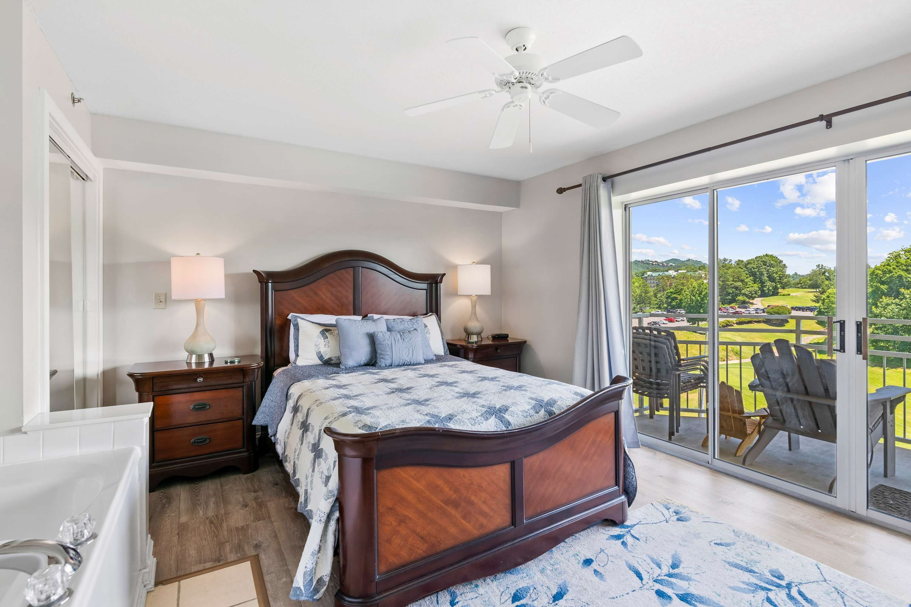 Bügeleisen/Bügelbrett, WLAN, Bettwäsche