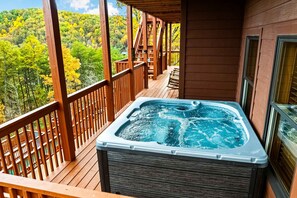 Terrace/patio - Cabin Views, Sleeps 12, Foosball, Theater, Putt-putt (Sevierville)