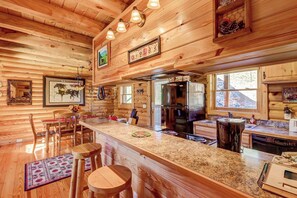 Fridge, microwave, oven, stovetop - Retreat W Game Room, Sleeps 8, Hot Tub, Shared Pool (Sevierville)