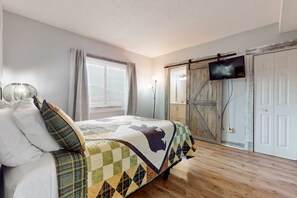 2 Schlafzimmer, Bügeleisen/Bügelbrett, Internetzugang, Bettwäsche