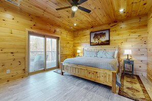 Ferros/tábuas de passar roupa, Wi-Fi, roupa de cama