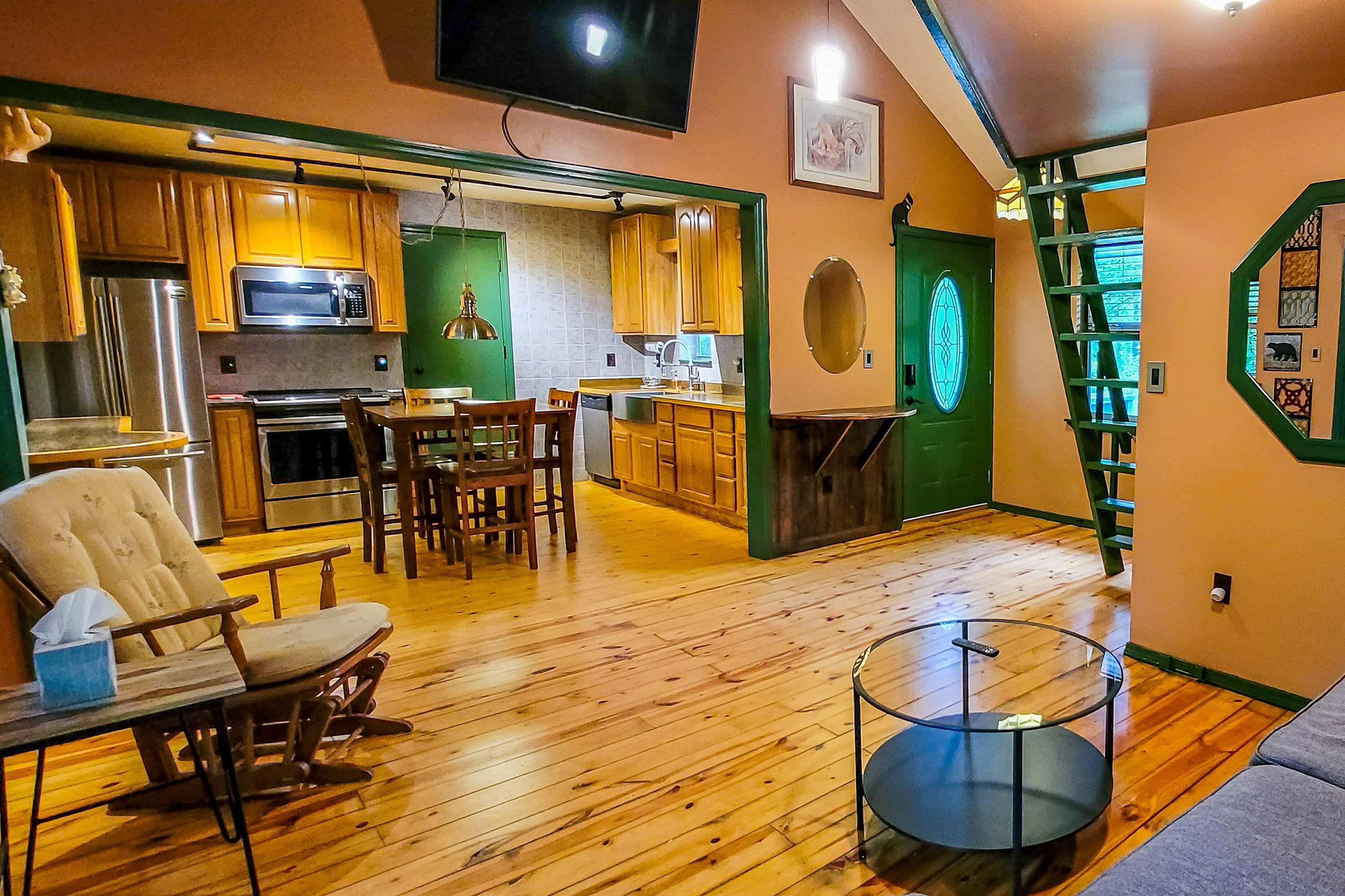 Televisión y oficina 