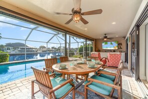 Dining - Villa Change of Life | Waterfront Retreat • Pool & Spa • Near Tarpon Point Marina (Cape Coral)
