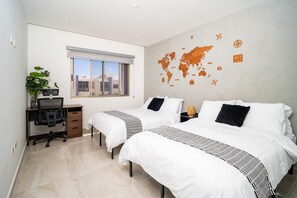 2 Schlafzimmer, Schreibtisch, Bügeleisen/Bügelbrett, WLAN