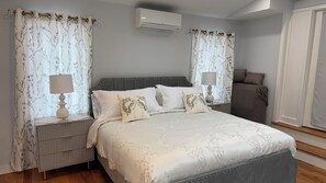 5 bedrooms, iron/ironing board, WiFi, bed sheets