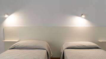 Kamar Double atau Twin Standar, balkon | Brankas, meja kerja, dan Wi-Fi gratis