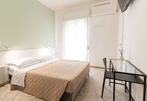 Deluxe Double or Twin Room, Balcony | In-room safe, desk, free WiFi