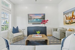 Cottage (2 Bedrooms) | Interior - Butterfly Wing 160 Tai-d (Port Aransas)