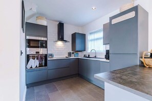 Fridge, microwave, oven, stovetop - Game Room | Summer House | 3Bed Home In Stretford (Manchester)
