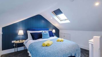 Iron/ironing board, travel cot, free WiFi, bed sheets