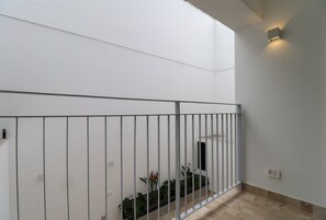 Interior - w* | Premium 2BR with Balcony in Top San Isidro (San Isidro)