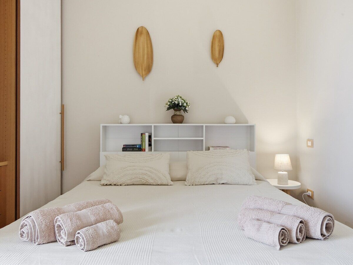 Fer et planche à repasser, draps fournis