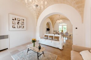 Smart TV, fireplace, ping pong - Quiet Escape – Masseria Carretta, 1.2 km from Savelletri Village and the coast (Fasano)