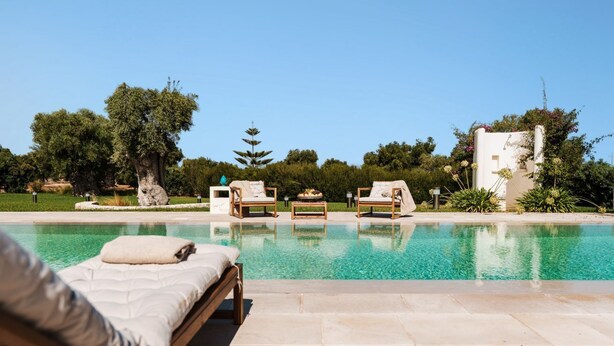 A heated pool - Quiet Escape – Masseria Carretta, 1.2 km from Savelletri Village and the coast (Fasano)