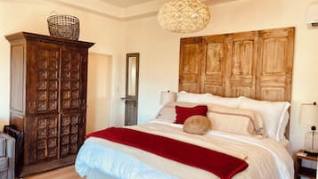 Desk, iron/ironing board, travel cot, free WiFi