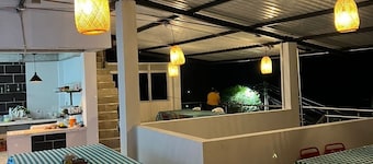 諾卡西亞河流與冒險飯店