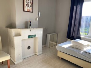 5 habitaciones, wifi gratis y ropa de cama 