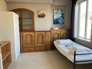 5 chambres, Wi-Fi gratuit, draps fournis