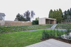 Property grounds - Countryside holiday home 'Anais' (Riemst)