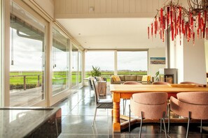 Dining - Luxe Villa with Pool and Sauna in Spijkerboor (Spijkerboor)