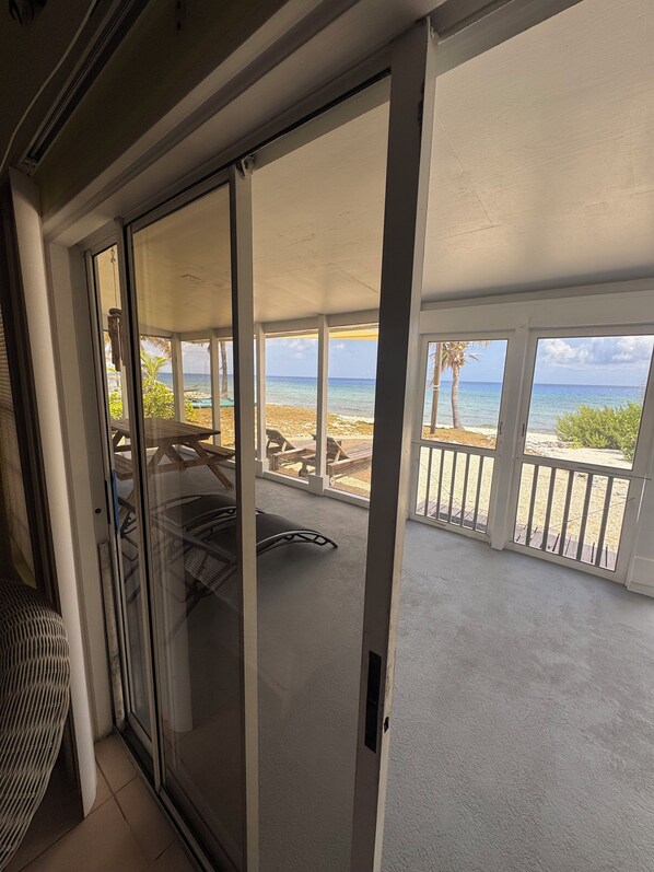 Interior - Sunset Cottage - Beautiful 2-bedroom beachfront cottage in charming Cayman Brac (West End)