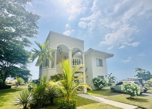 2BR Beachview Villa Near the Beach by Veritas Pacifica • B65