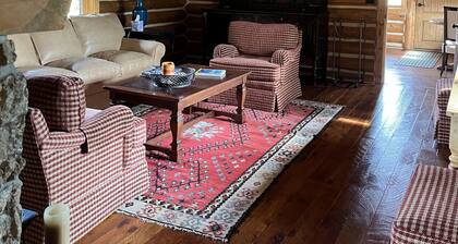 Charming Riverside Ranch Retreat with Horse Pasture Views