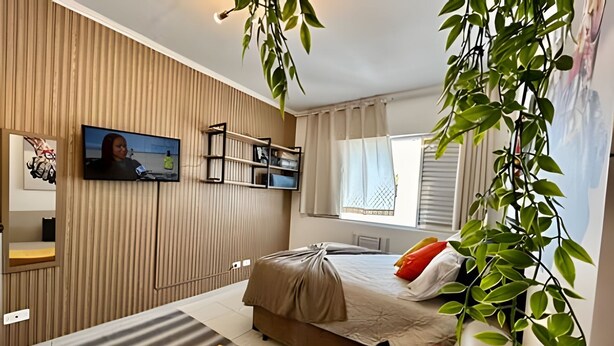 1 bedroom, iron/ironing board