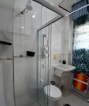 Hair dryer - SHB - Studio in the Heart of Gonzaga by the Sea (Santos)