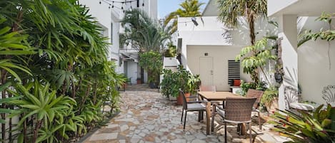 Restauration extérieure