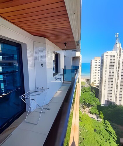 SHB - Full leisure in the best area of Guarujá!